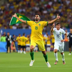 Brasil estreia na Copa